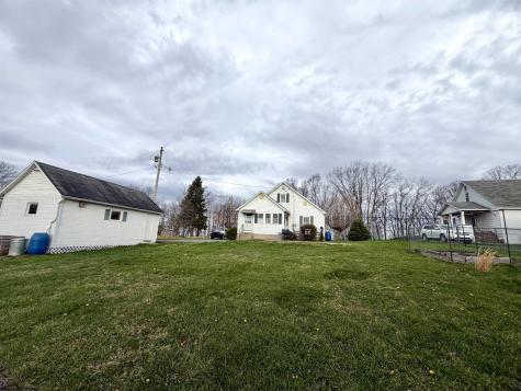 4941 Grafton Road Independence WV 26374