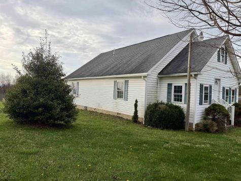 4941 Grafton Road Independence WV 26374