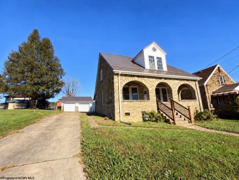 405 Manley Street Barrackville WV 26559