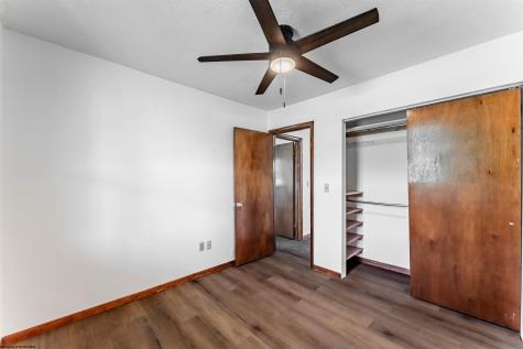 16 Deerfield Avenue Grafton WV 26354