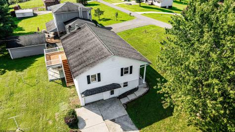 16 Deerfield Avenue Grafton WV 26354