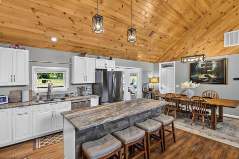 3291 Grassy Ridge Road Mount Storm WV 26739