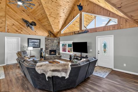 3291 Grassy Ridge Road Mount Storm WV 26739