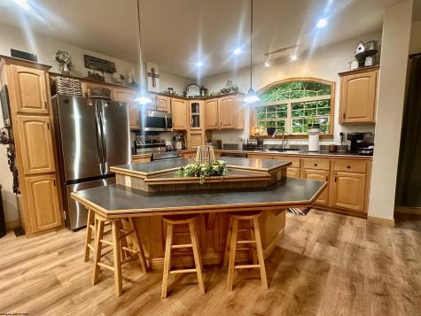 588 Pinch Gut Hollow Road Fairmont WV 26554