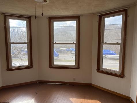 739 Us Hwy 19 South Weston WV 26452