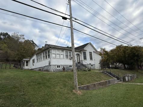 739 Us Hwy 19 South Weston WV 26452