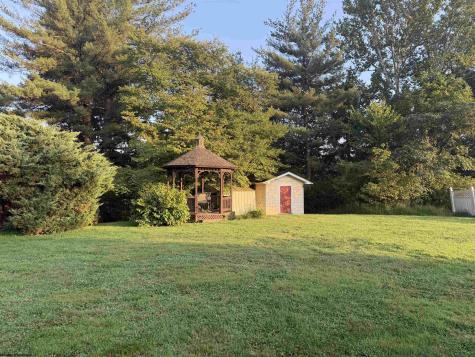 3 Erwin Lane Fairmont WV 26554