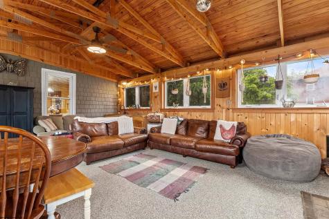 240 Dewey Street Morgantown WV 26501
