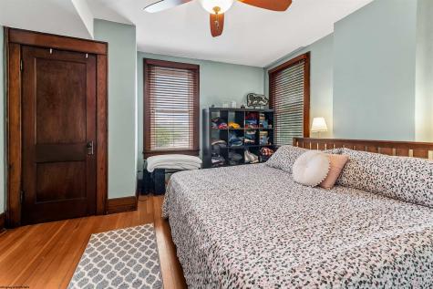 240 Dewey Street Morgantown WV 26501