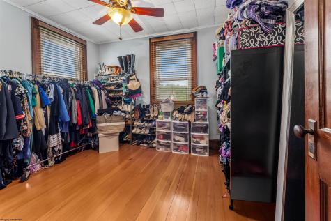 240 Dewey Street Morgantown WV 26501