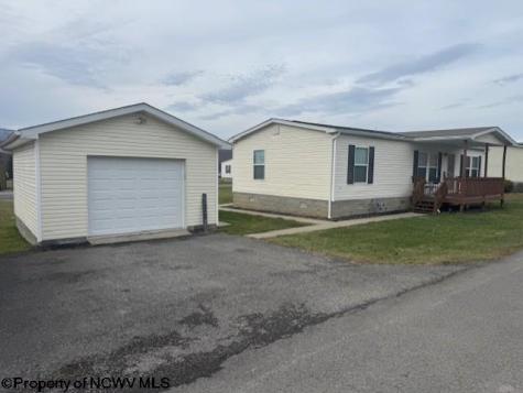 40 Yankee Lane Beverly WV 26253