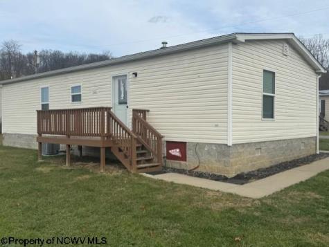 40 Yankee Lane Beverly WV 26253