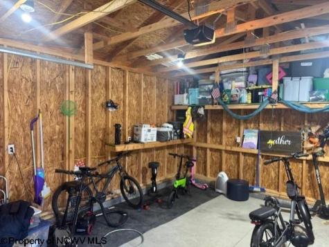 40 Yankee Lane Beverly WV 26253
