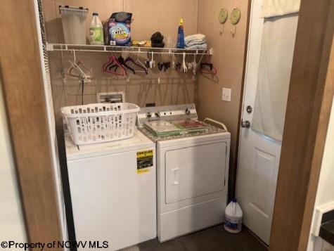 40 Yankee Lane Beverly WV 26253