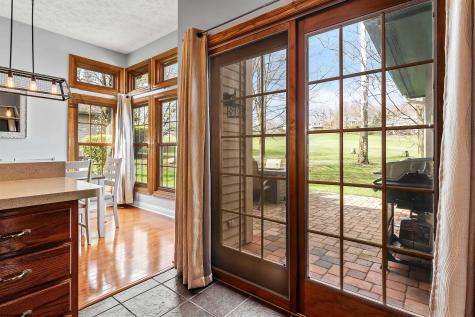 2040 Georgian Lane Morgantown WV 26508