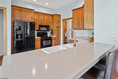 2040 Georgian Lane Morgantown WV 26508