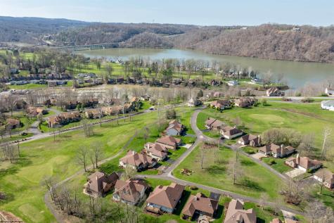 2040 Georgian Lane Morgantown WV 26508