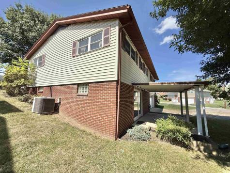 636 Easy Street Bridgeport WV 26330
