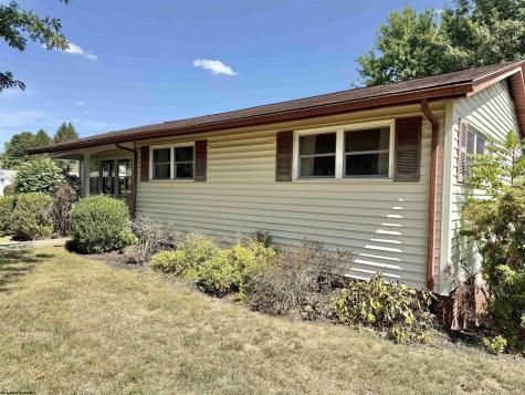 636 Easy Street Bridgeport WV 26330