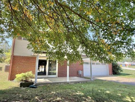 636 Easy Street Bridgeport WV 26330