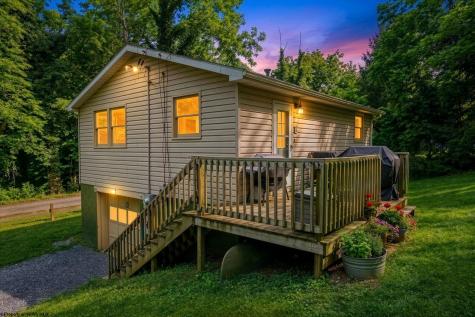 44 Lower Booth Road Morgantown WV 26501