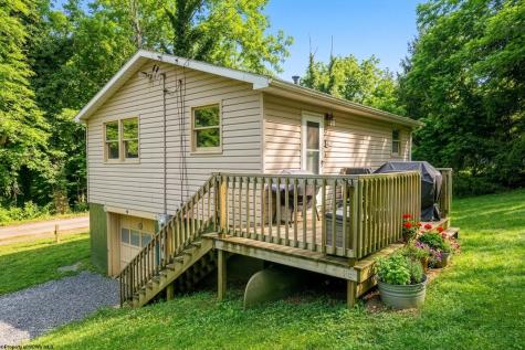 44 Lower Booth Road Morgantown WV 26501