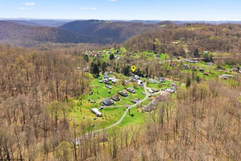 44 Lower Booth Road Morgantown WV 26501