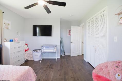 135 Celtic Drive Clarksburg WV 26301