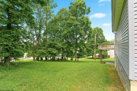 1405 Arcadia Drive Fairmont WV 26554