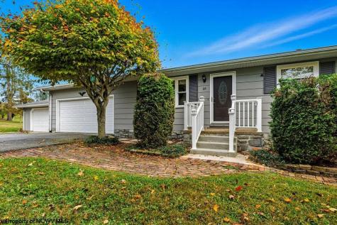 68 Sunday Drive Clarksburg WV 26301