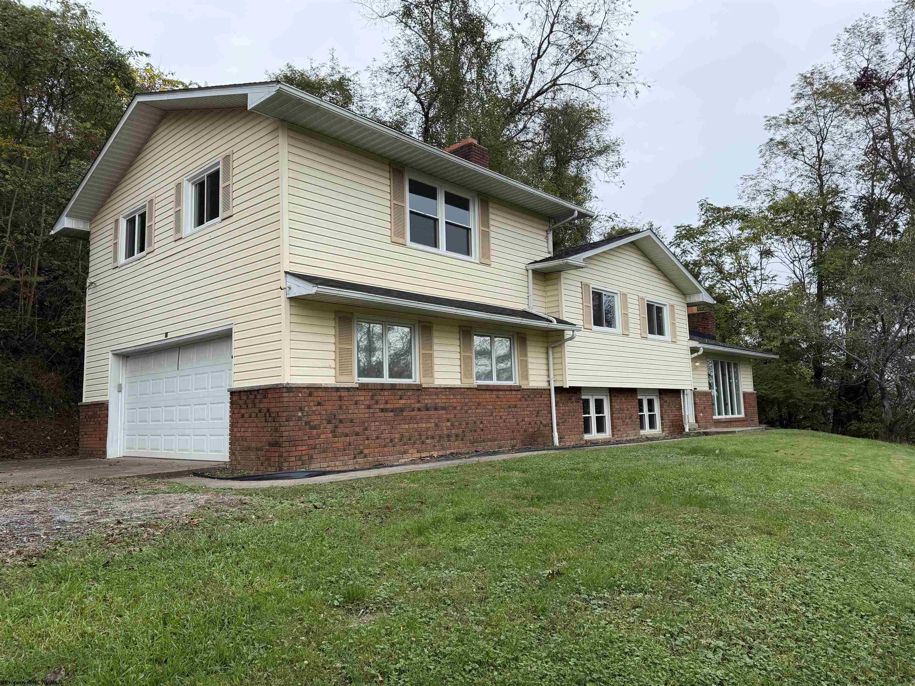 73 Redbud Drive Clarksburg WV 26301