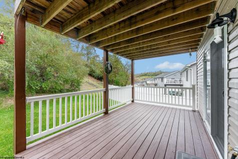 255 Woodbury Drive Fairmont WV 26554