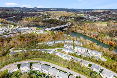 255 Woodbury Drive Fairmont WV 26554