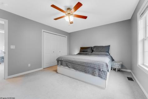 255 Woodbury Drive Fairmont WV 26554