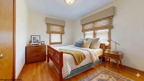 210 Poolside Drive Mannington WV 26582