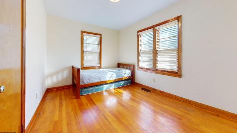 210 Poolside Drive Mannington WV 26582