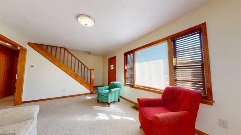 210 Poolside Drive Mannington WV 26582