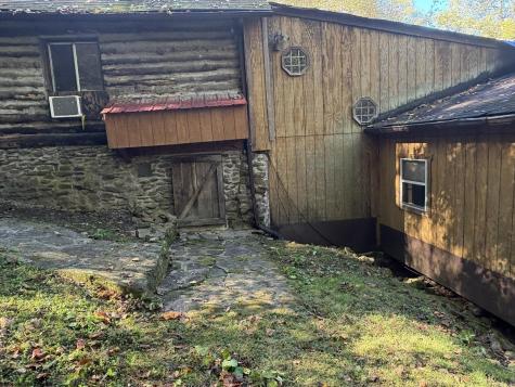 872 Cove Lick Road Weston WV 26452