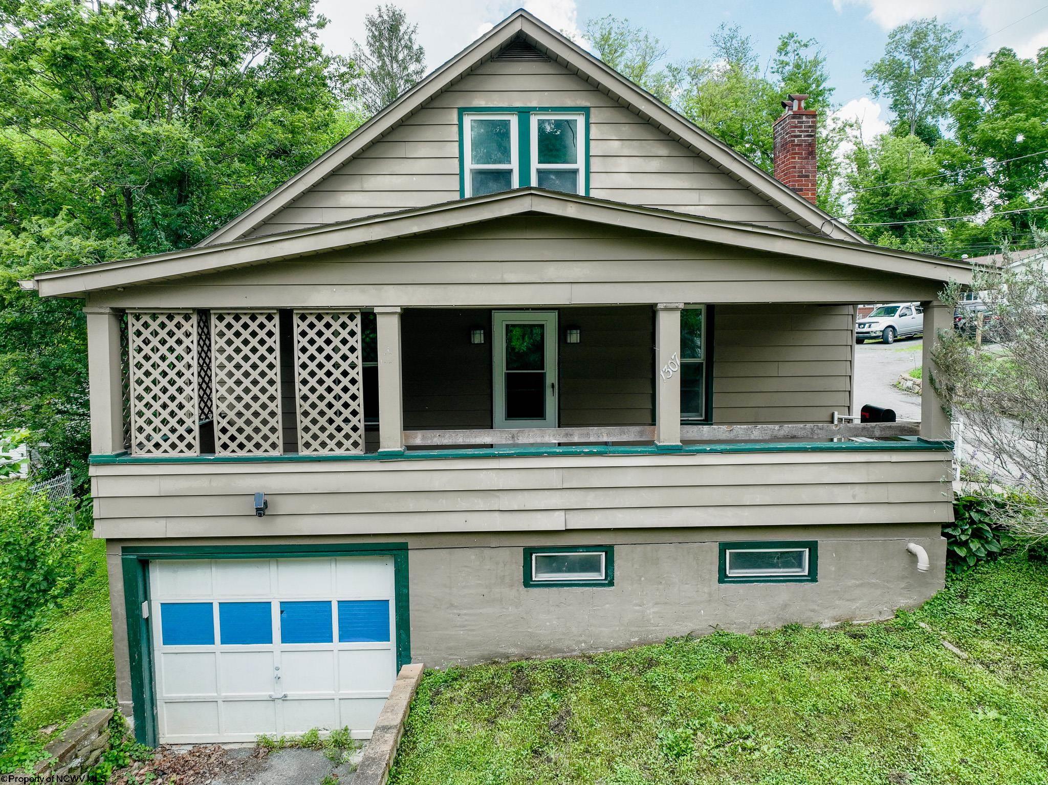 1307 Robin Lane Fairmont WV 26554