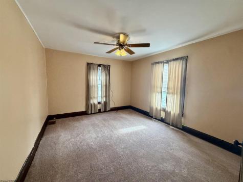 731 Virginia Avenue Fairmont WV 26554