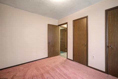 159 Estate Drive Morgantown WV 26508