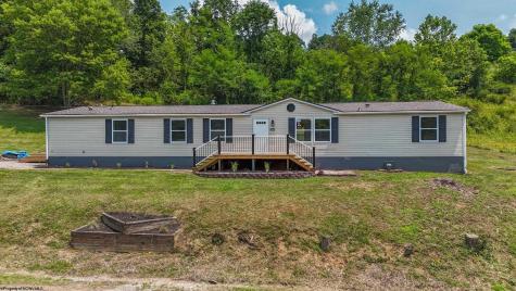 766 Oak Street Anmoore WV 26323