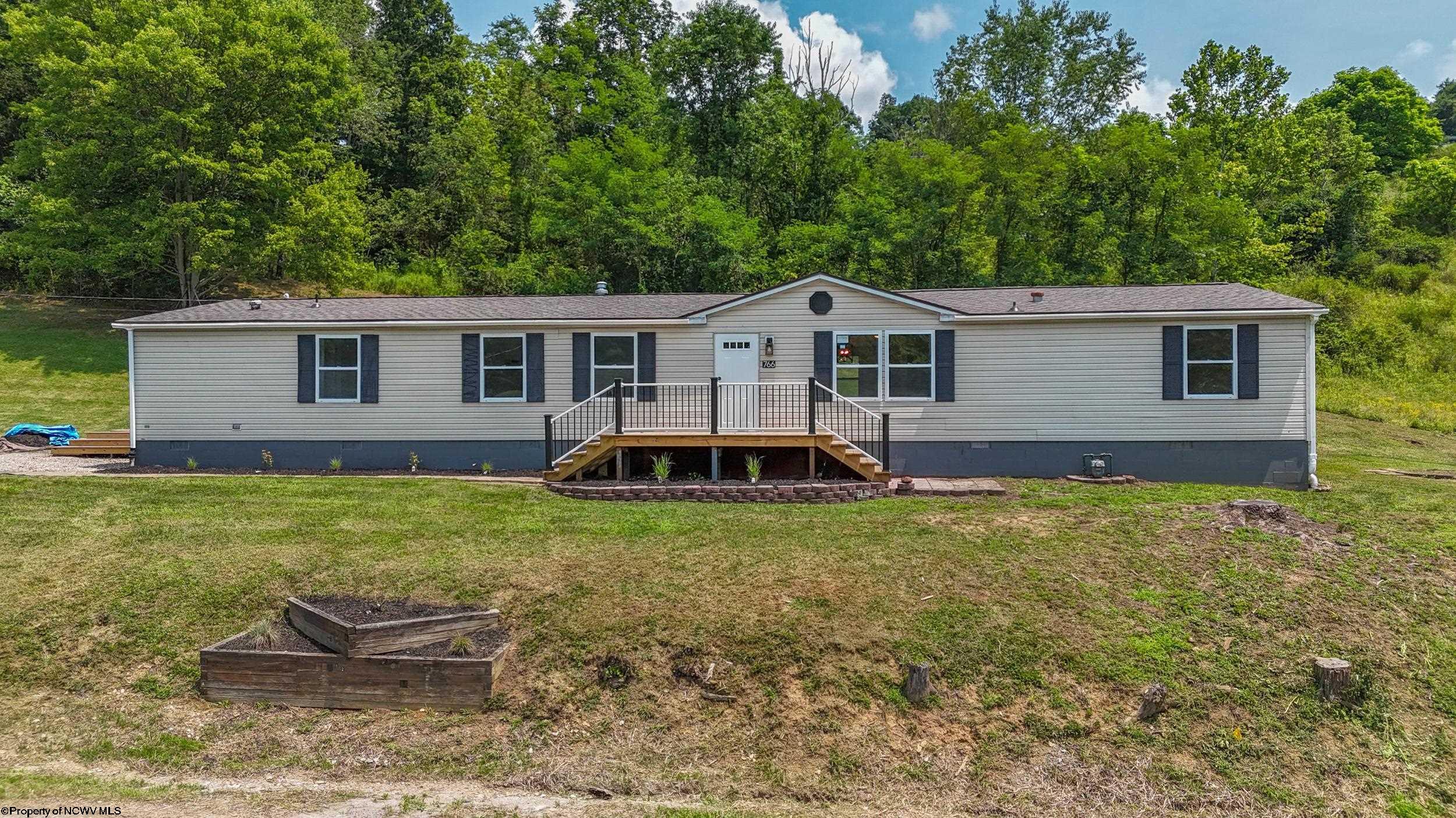 766 Oak Street Anmoore WV 26323