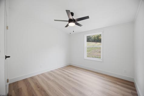 766 Oak Street Anmoore WV 26323