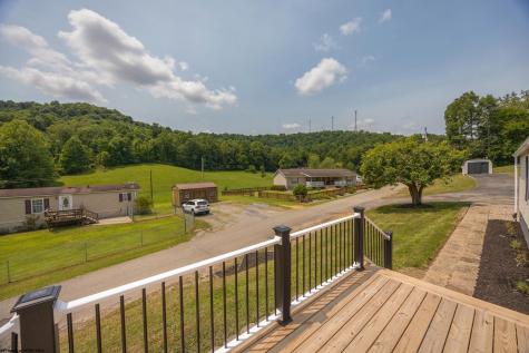 766 Oak Street Anmoore WV 26323