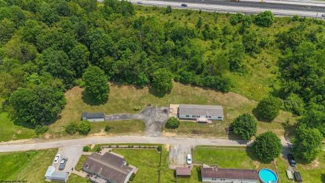 766 Oak Street Anmoore WV 26323