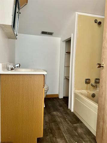 7935 Servia Elmira Road Duck WV 25063