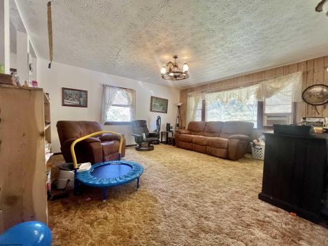 7935 Servia Elmira Road Duck WV 25063