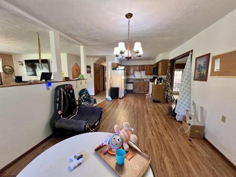 7935 Servia Elmira Road Duck WV 25063