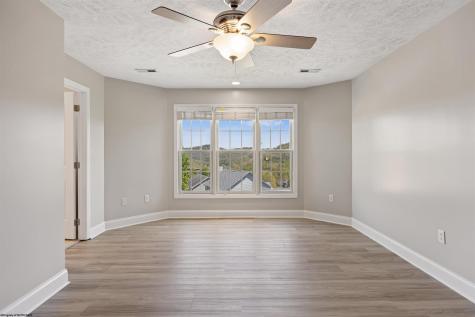1313 Jamestown Drive Morgantown WV 26508